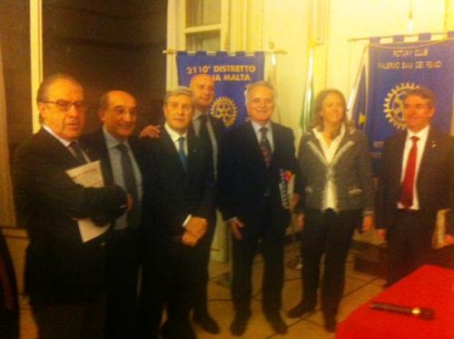Interclub su 
